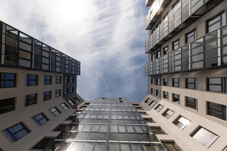 Сбер в первом квартале 2026 года увеличил ипотечные выдачи в СЗФО в 2,5 раза до 87 миллиардов рублей